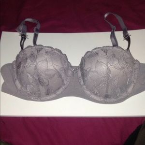 Victoria's Secret Balconet Push Up Bra